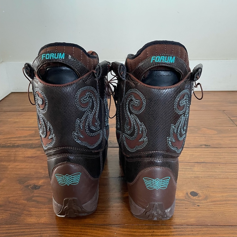 Forum Snowboarding Boots
